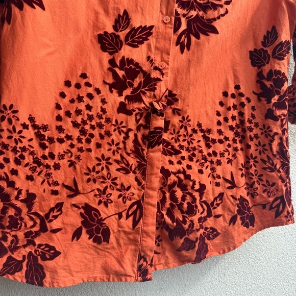 Sundance Floral Button Down Shirt Top Size M Medium embossed  Velvet flowers - Picture 4 of 7